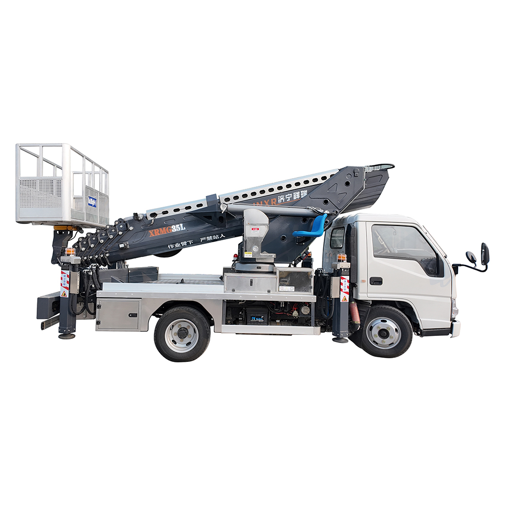Aerial Work Platform 33M