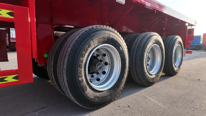 Container Flatbed Semi-trailer