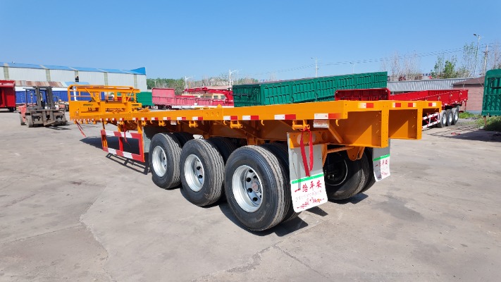 Flatbed Semi-trailer